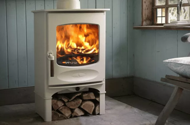 Сравнение печей длительного горения: ТОП-5 брендов