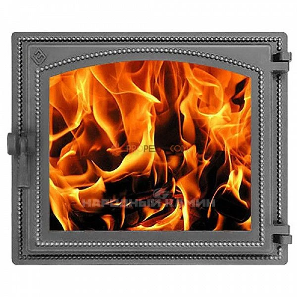 Везувий Дверка каминная 240 350x410 мм