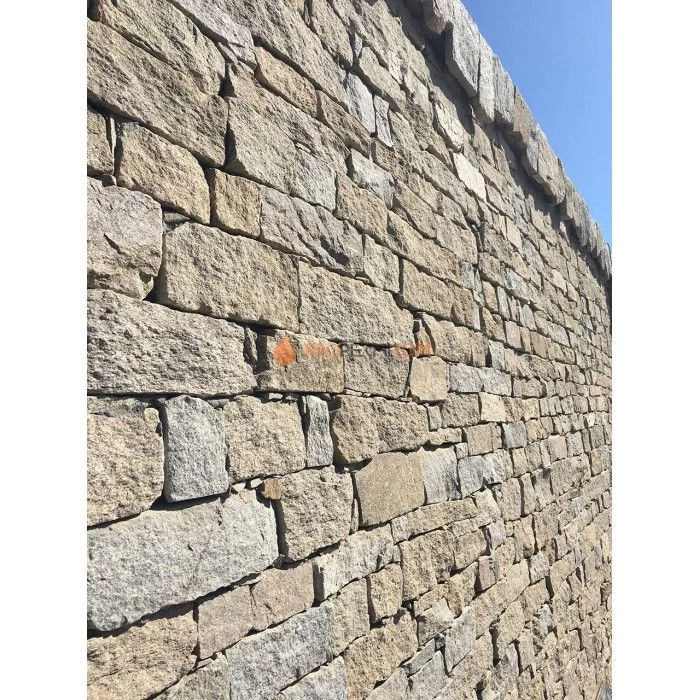 Панель из грубого камня Кварцит серо-коричневый (550х200мм) упак. (4шт/0,44м2)