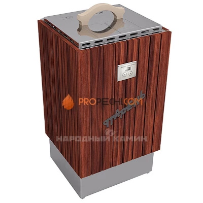 Парень красное дерево