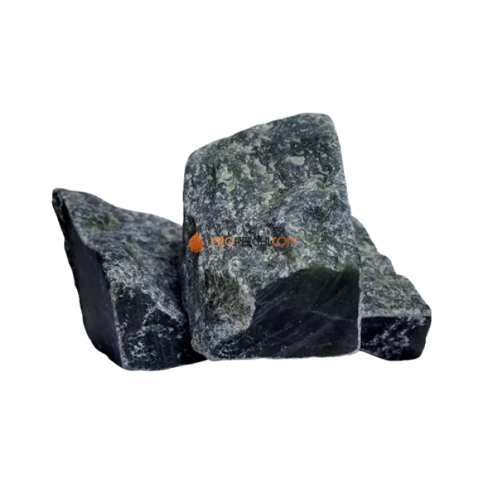 Камни Нефрит обвалованный