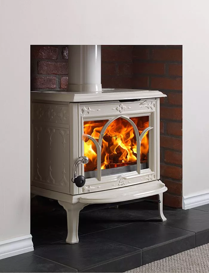 Печь-камин Jotul F 100 IVE